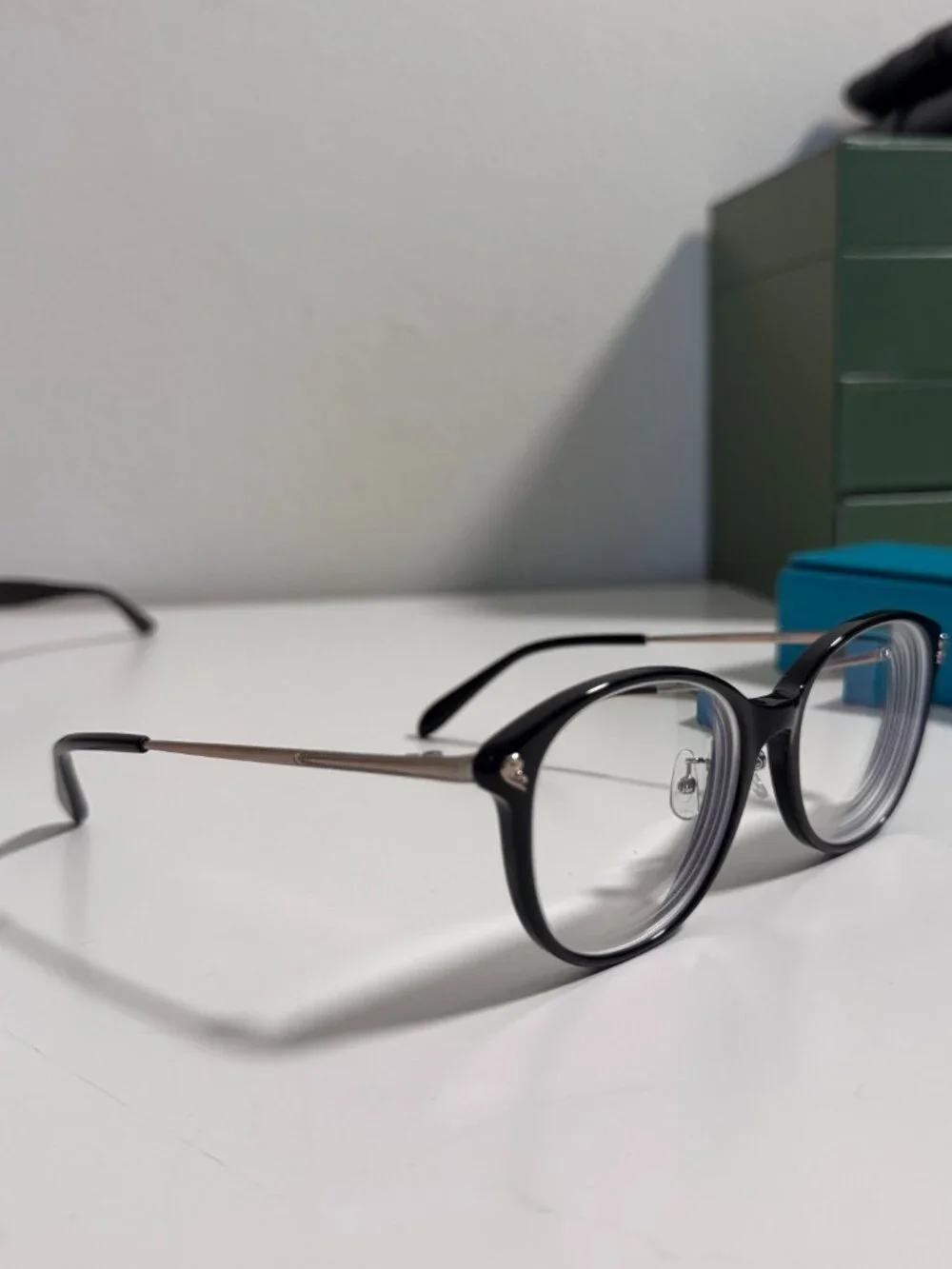 New Black Oval Eyeglasses Frame Only – Demo Lenses Removed, Add Your Own Rx Lens